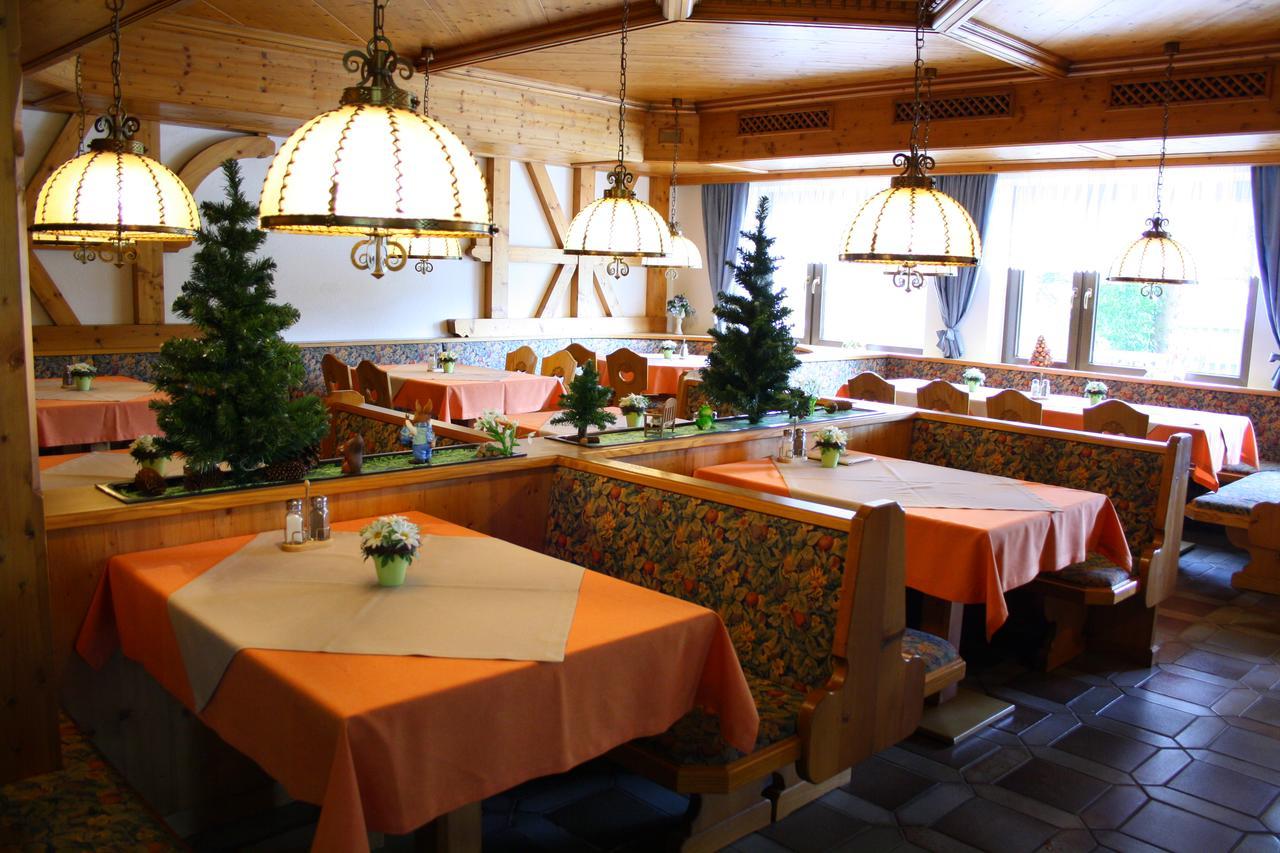 Hotel-Landgasthof Ploss Schonwald  エクステリア 写真
